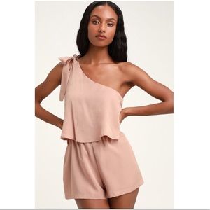 Lulu’s One Shoulder Pink Romper